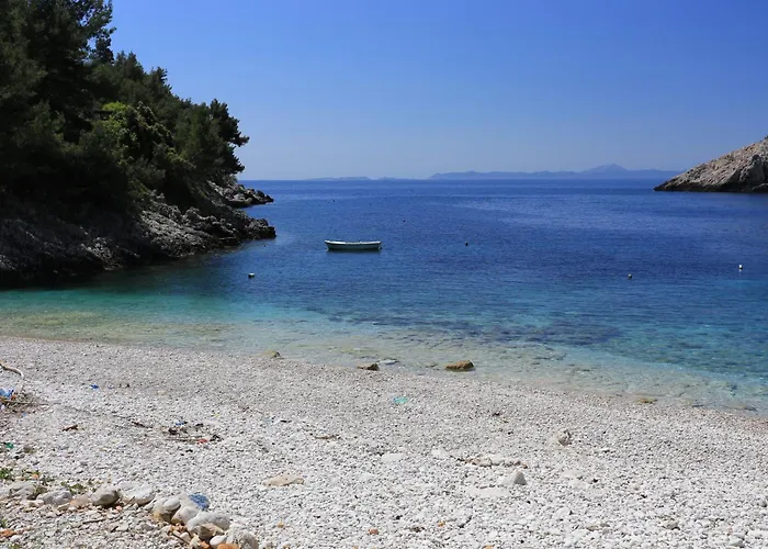 Secluded Fisherman's Cove Orlandusa, Korcula - 21104 * Zrnovo